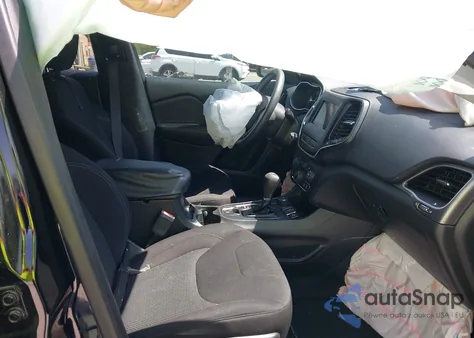 2019 Jeep Cherokee Latitude 4X4 z USA, uszkodzony, nr VIN 1C4PJMCX2KD307175